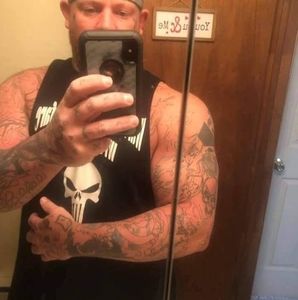 Meet your Posher, Travis